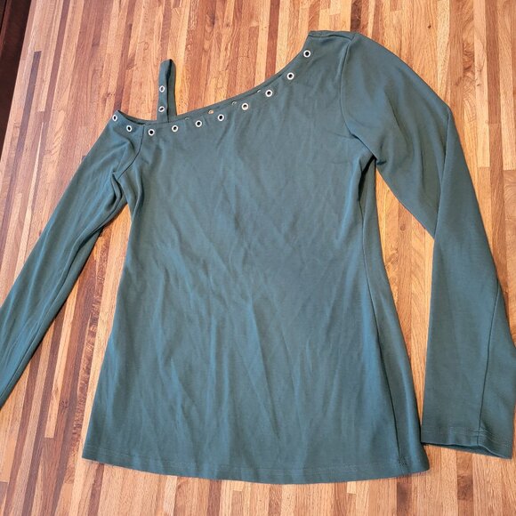 Patty Boutik Green Off The Shoulder Top - Picture 2 of 8